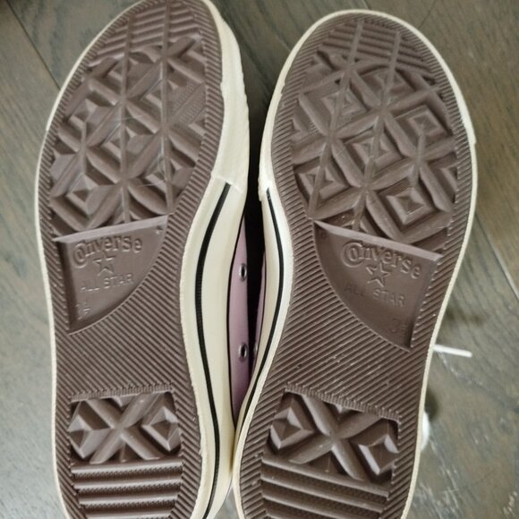 Converse High tops: Chuck 70 in Stardust Lilac/Egret/Black - Picture 3 of 5